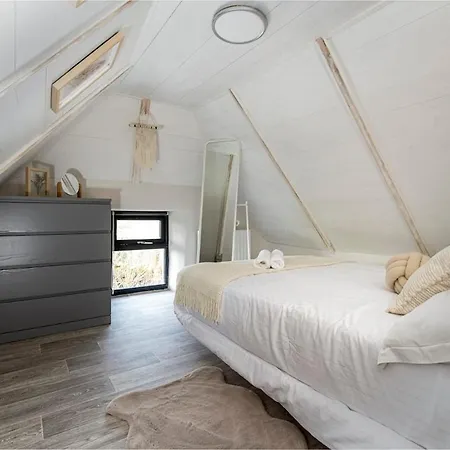 بيت للعطل The Old Thatch *