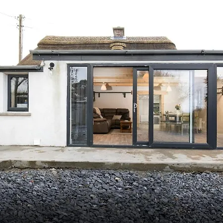 Дом отдыха The Old Thatch