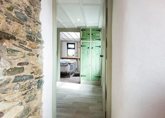 The Old Thatch Feriehus *