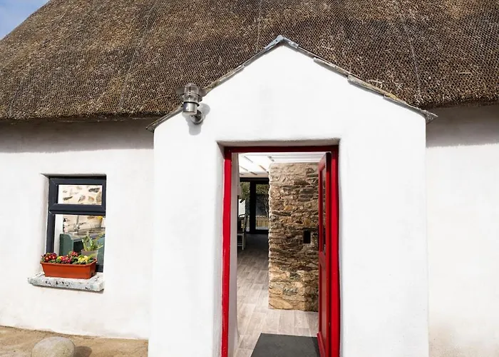 The Old Thatch Feriehus *